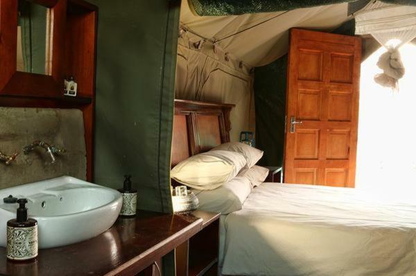 Thakadu Bush Camp Villa Ghanzi Dış mekan fotoğraf